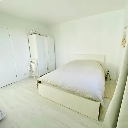 Studio Tout Equipe : Mazarin アパート Chille